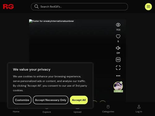 Jordan Fleiss aka Jordan O'Neil https://www.babepedia.com/babe/Jordan_Fleiss https://www.adultdvdempire.com/1468797/west-coast-gang-bang-team-27-porn-videos.html 