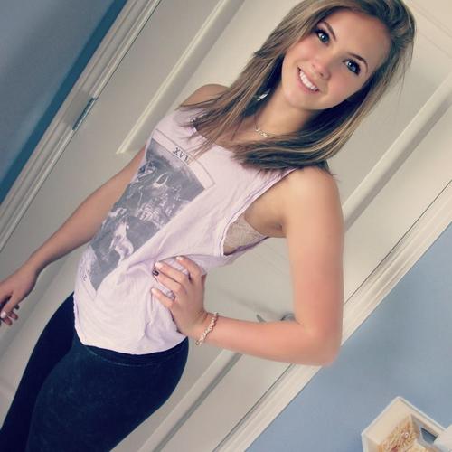 Maybe Emilie Nereng A picture of her from 2011 https://3.bp.blogspot.com/-WDS90WwZuYU/ThLUVdIFrXI/AAAAAAAAADY/SJPYPiSIEzk/s1600/978x.jpg
by Guest255276 2 months, 4 weeks ago
