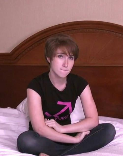 What's the name of this pornstar?