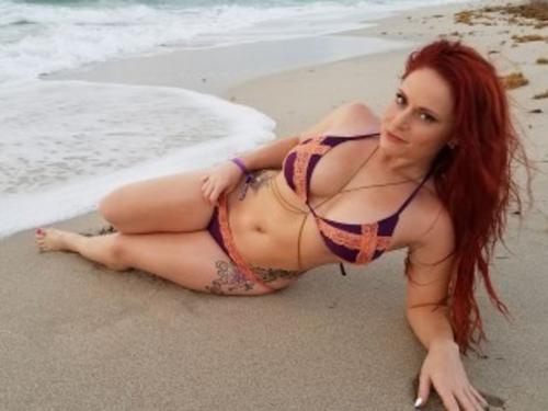 What's the name of this pornstar?