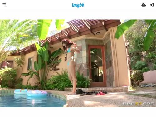 What's the name of this pornstar?