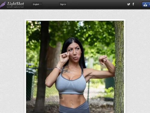 What's the name of this pornstar?