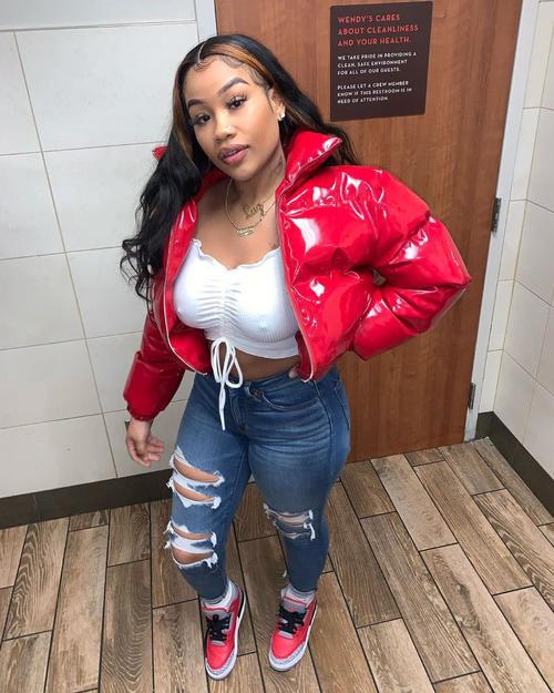 What's the name of this pornstar?