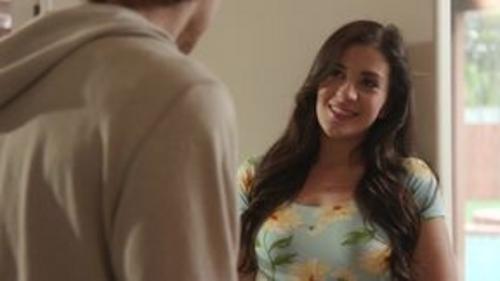 What's the name of this pornstar?