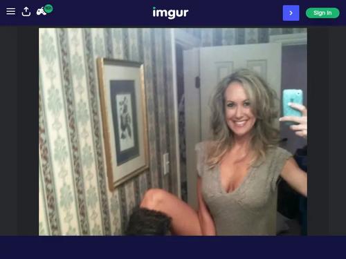 What's the name of this pornstar?