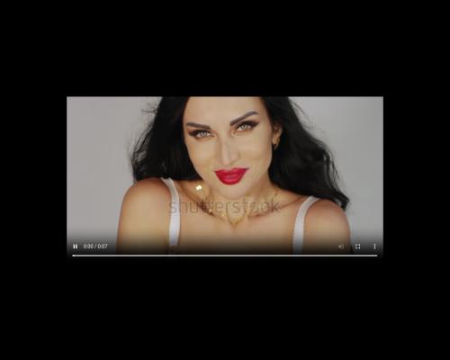 What's the name of this pornstar?