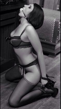 Whats this girl name? Source? Full photoshoot?