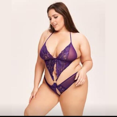 What's the name of this pornstar?