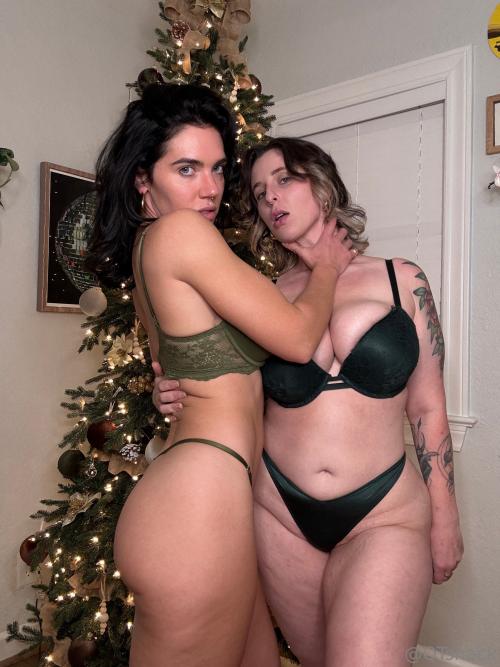 What's the name of this pornstar?