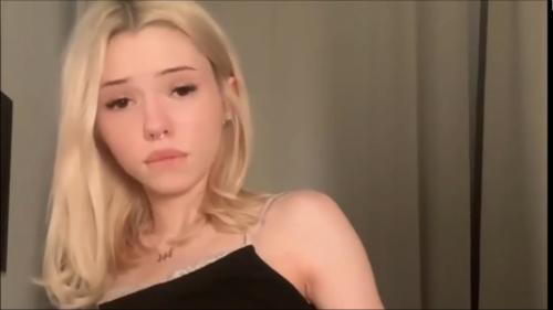 What's the name of this pornstar?