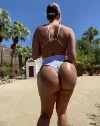 What's the name of this pornstar?