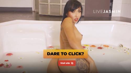 What's the name of this pornstar?