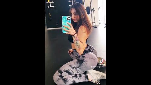 What's the name of this pornstar?