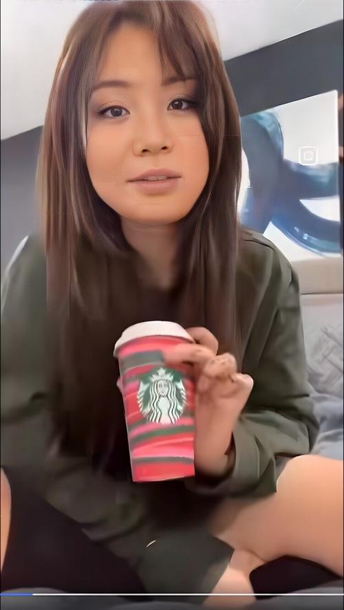 What's the name of this pornstar?