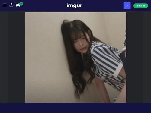 What's the name of this pornstar?