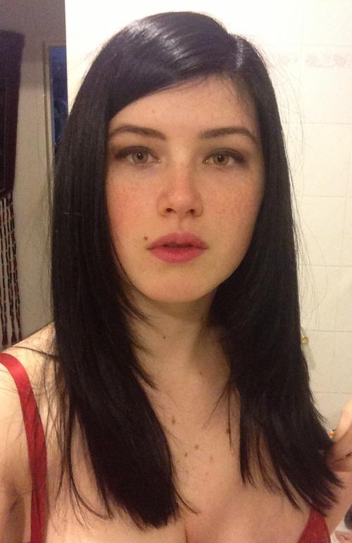 What's the name of this pornstar?